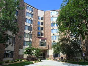 Park Towers 133 3rd Ave SW